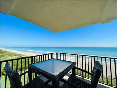 10044 S Ocean Drive 702, Jensen Beach – Condominium for rent