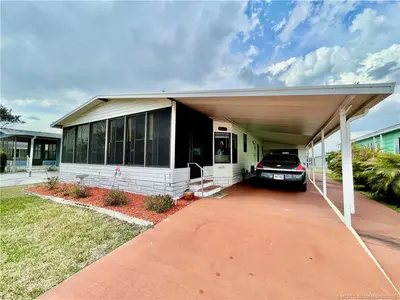 16171 Five Wood Way, Indiantown – Manufactured Home for sale
