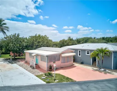 10701 S Ocean Drive 611, Jensen Beach – Manufactured Home for sale