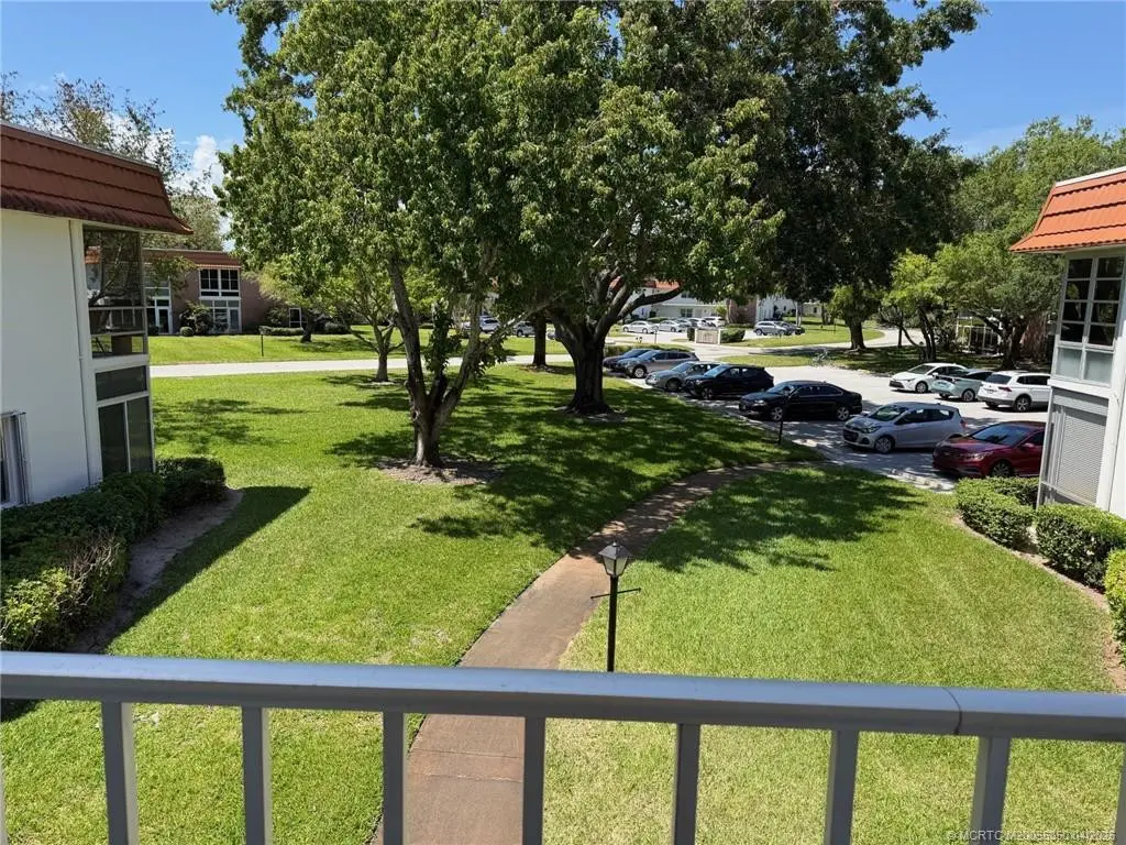 Photo 2 at 1225 NW 21st Street 3211, Stuart