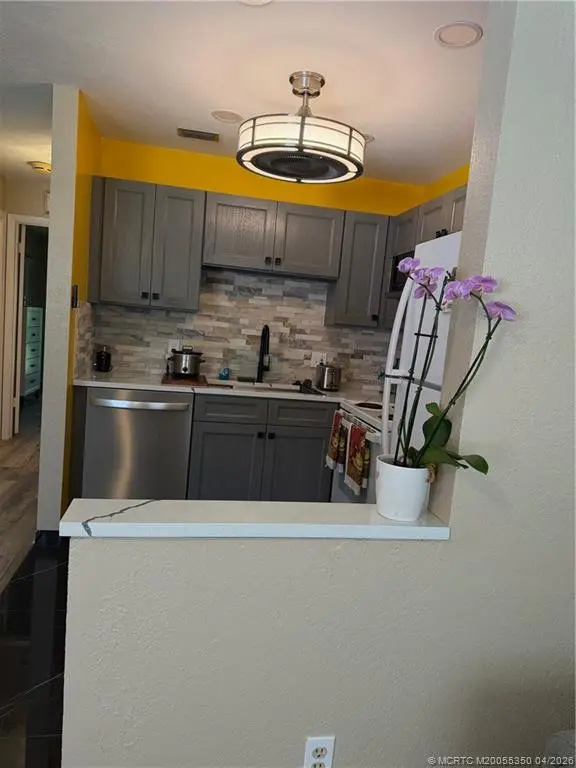 Photo 8 at 1225 NW 21st Street 3211, Stuart