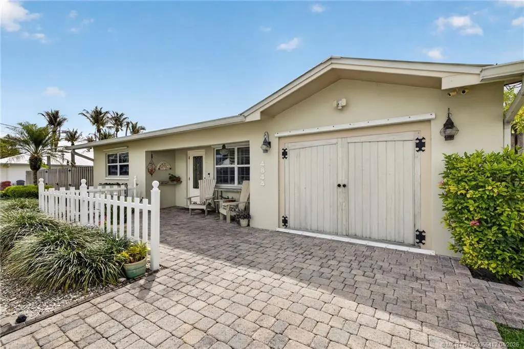 Photo 4 at 4844 SE Pilot Way, Stuart