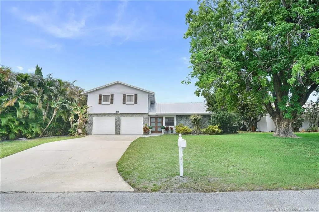 Photo 2 at 4729 SE Glenridge Trail, Stuart