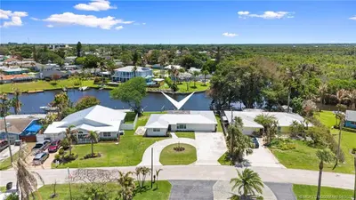 207 Olive Avenue, Port St. Lucie – sold