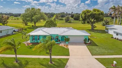 3012 SE Santa Anita Street, Port St. Lucie – sold
