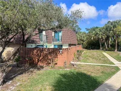 6057 SE Riverboat Drive, Stuart – sold