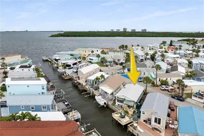 140 Nettles Boulevard, Jensen Beach – sold