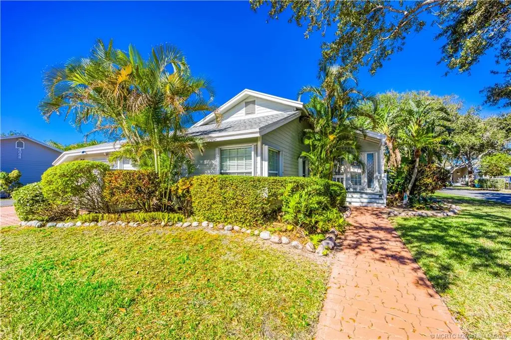 Photo 3 at 4060 NE Breakwater Drive, Jensen Beach