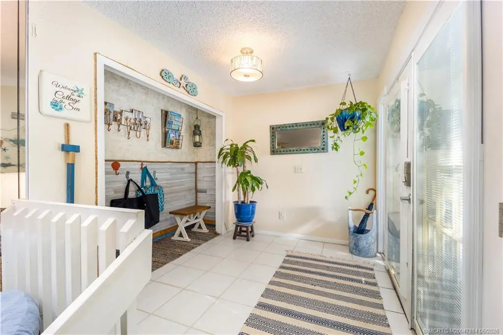 Light and bright entryway at 4060 NE Breakwater Drive, Jensen Beach