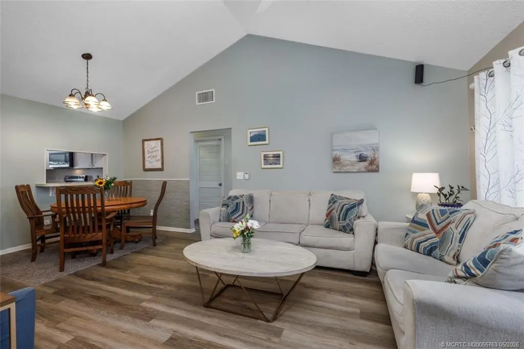 Photo 7 at 5819 SE Wilsie Drive, Stuart