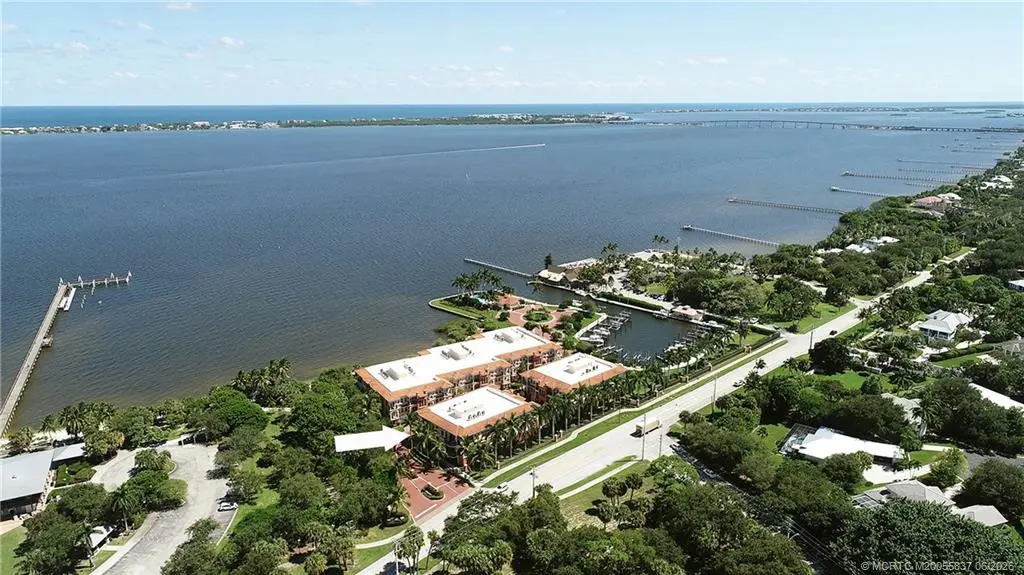 Photo 4 at 1532 NE Outrigger Landings Drive, Jensen Beach