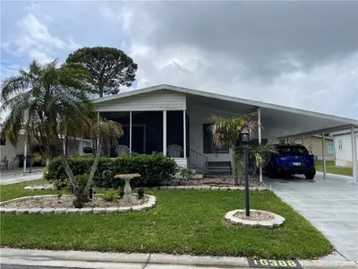 16388 SW Two Wood Way, Indiantown – Manufactured Home for sale
