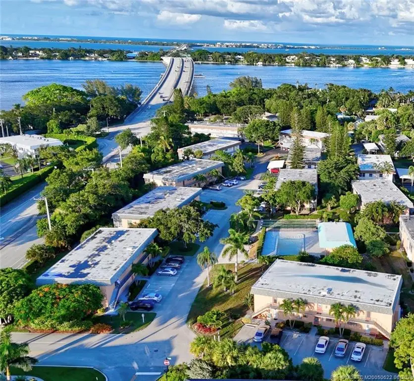 3 miles to Ocean Beaches at 2950 SE Ocean Boulevard 55-6, Stuart