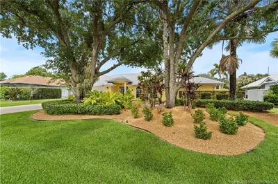 972 SW Hunt Club Circle, Palm City – sold