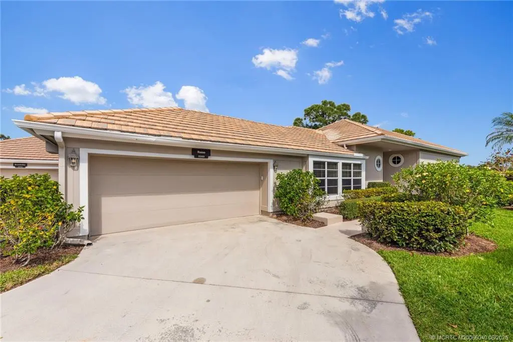 Photo 2 at 2255 NW Seagrass Drive, Palm City