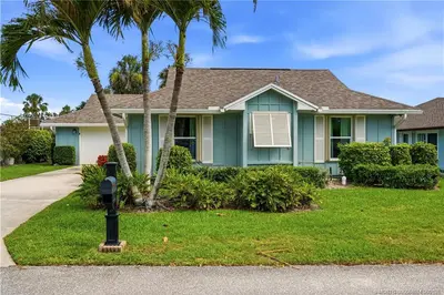5757 SE Miles Grant Road, Stuart – sold