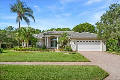 2601 SW Mayacoo Way, Palm City – sold