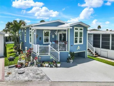 997 Nettles Boulevard, Jensen Beach – Single Family Residence for sale