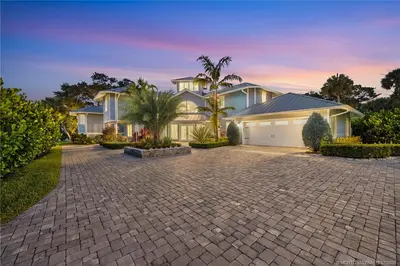 3491 SE Kubin Avenue, Stuart – Single Family Residence for sale