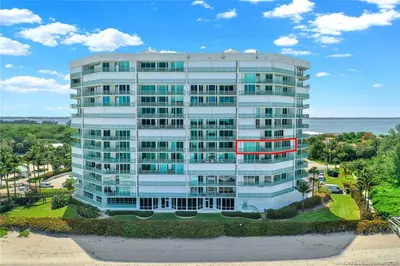 8600 S Ocean Drive 602, Jensen Beach – Condominium for sale