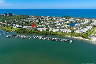 1004 Mariner Bay Boulevard, Fort Pierce – Townhouse for sale