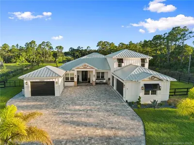 10190 SW Hemingway Terrace, Palm City – Single Family Residence for sale