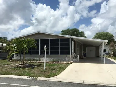 14488 SW Golf Club Drive I-15, Indiantown – Manufactured Home for sale