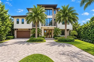7900 S Ocean Drive, Jensen Beach – Single Family Residence for sale
