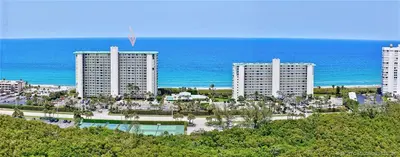 9900 S Ocean Drive 107, Jensen Beach – Condominium for sale