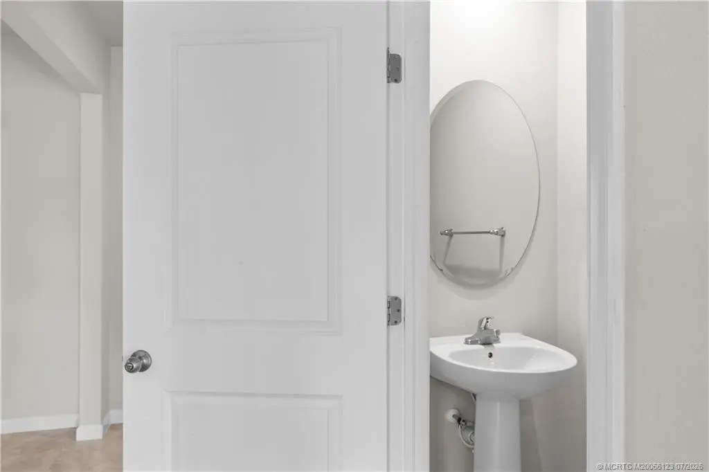 Photo 6 at 359 Clementine Road, Fort Pierce