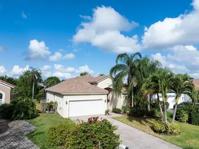 2096 NW Marsh Rabbit Lane, Jensen Beach – Single Family Residence for sale