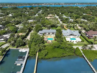 118 S Sewalls Point Road, Stuart – Single Family Residence for sale