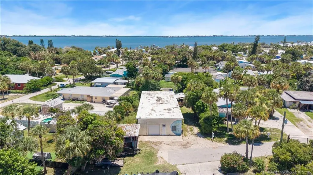 Photo 2 at 2653 NE Palm Avenue, Jensen Beach