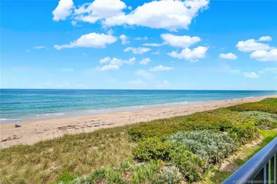 9490 S Ocean Drive 410A, Jensen Beach – Condominium for sale