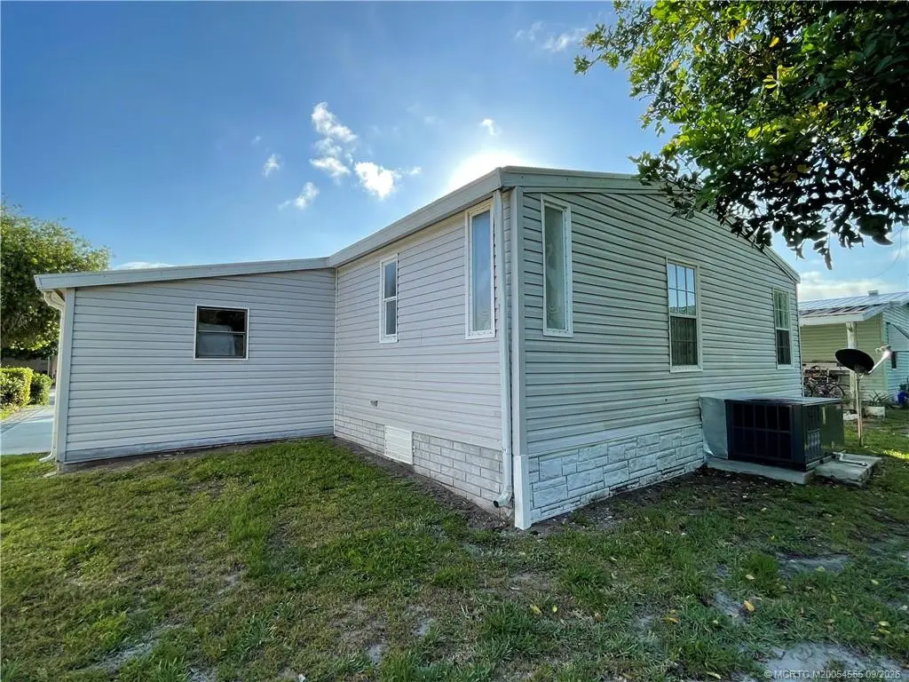 Photo 7 at 16296 SW Indianwood Circle, Indiantown