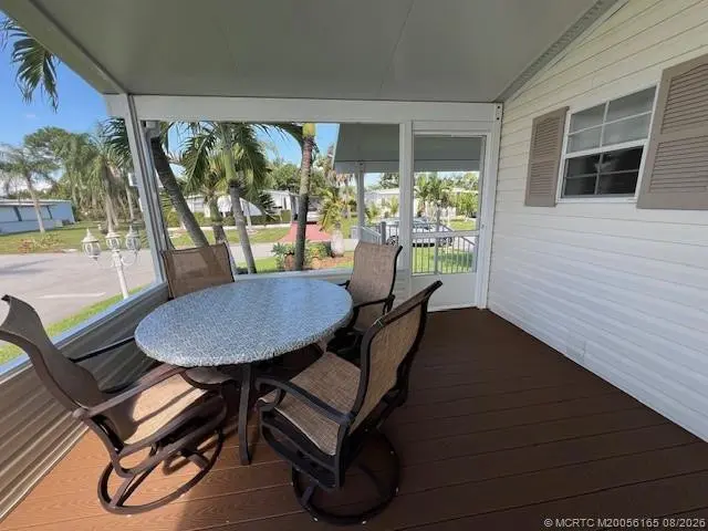 Photo 8 at 6120 Holly Lane, Lantana