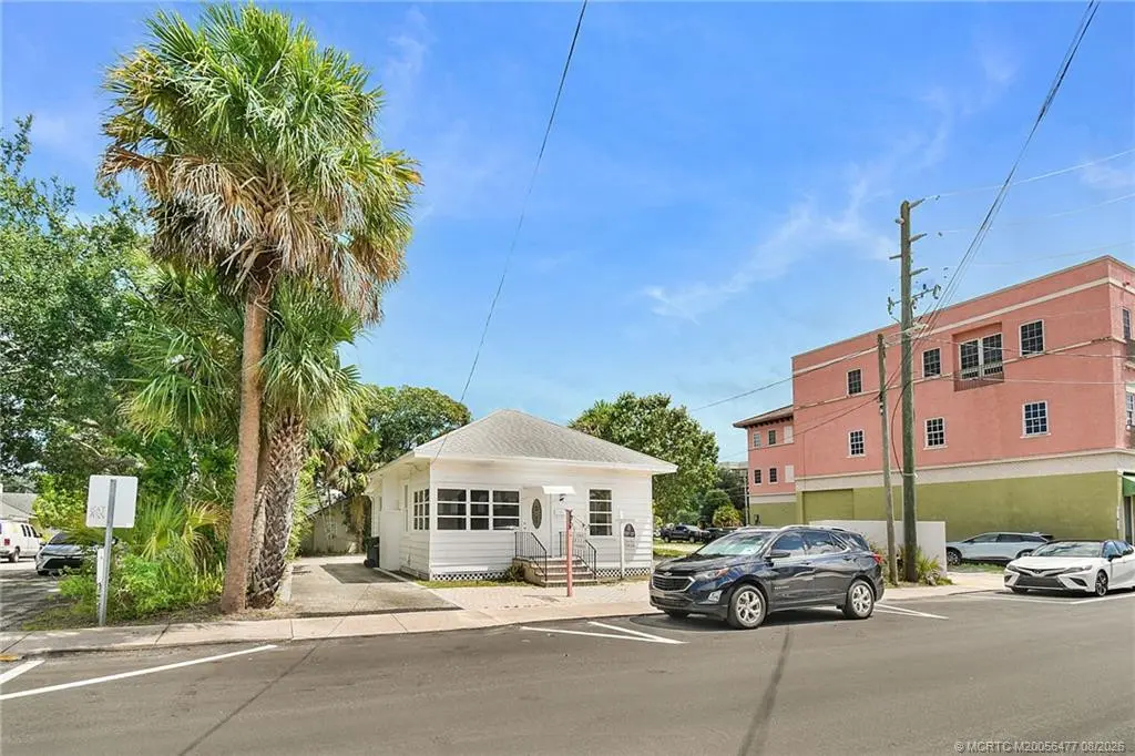 Photo 1 at 309 SE Denver Avenue, Stuart