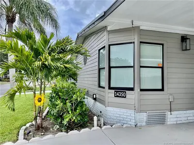 14350 SW Sand Wedge Drive, Indiantown – Manufactured Home for sale