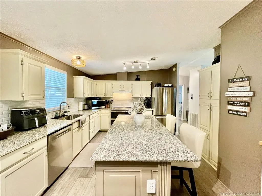Photo 7 at 14350 SW Sand Wedge Drive, Indiantown