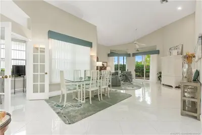 2251 NW Seagrass Drive, Palm City – Single Family Residence for sale