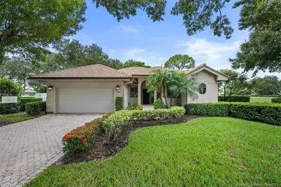 3378 SE Cambridge Drive, Stuart – sold