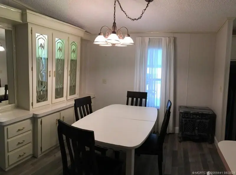 Dining area at 16105 SW Indianwood Circle J-30, Indiantown