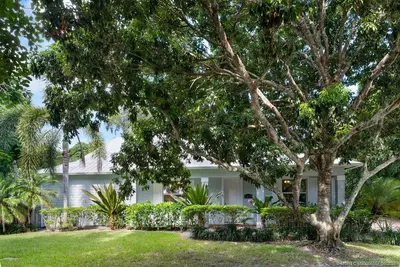 1015 SW Flora Belle Lane, Stuart – Single Family Residence for sale
