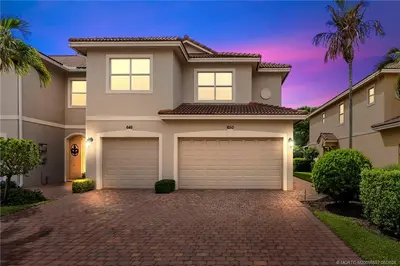 650 SW Glen Crest Way, Stuart – sold