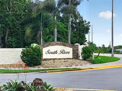 211 SW South River Drive 203, Stuart – sold