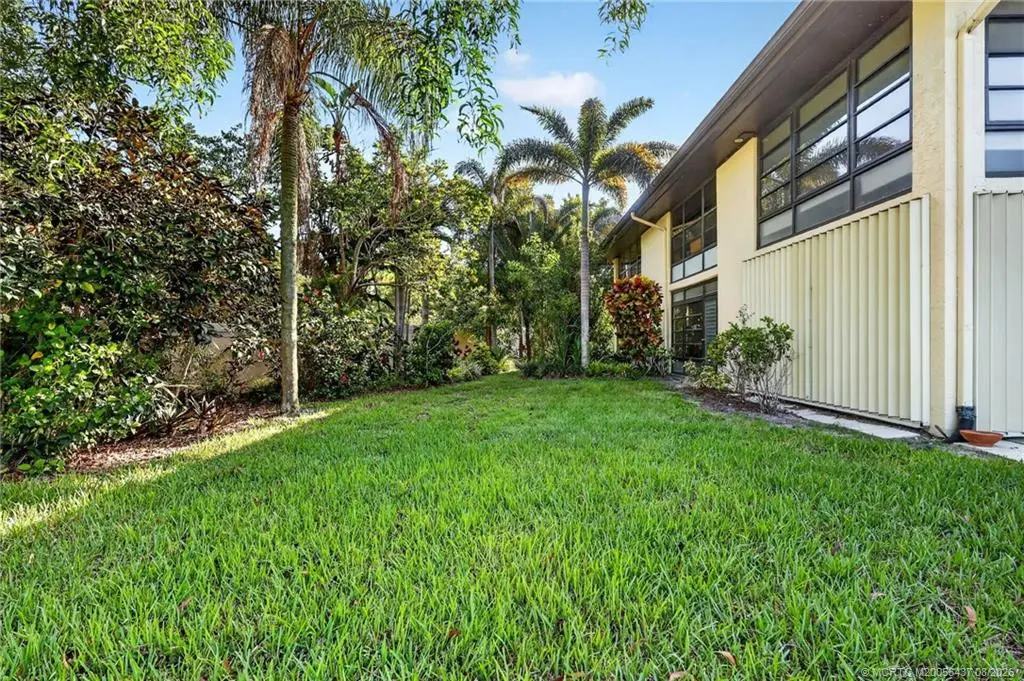 Photo 6 at 211 SW South River Drive 203, Stuart