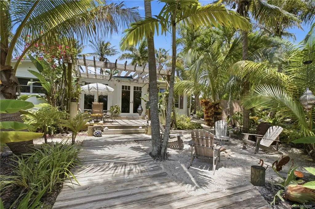Photo 2 at 411 SE Krueger Parkway, Stuart