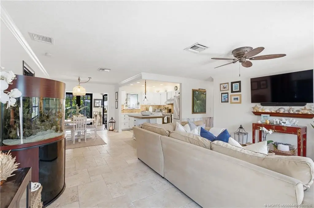 Photo 8 at 411 SE Krueger Parkway, Stuart
