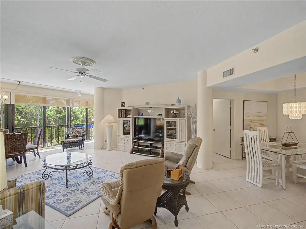 Photo 4 at 221 NE Plantation Road 211, Stuart