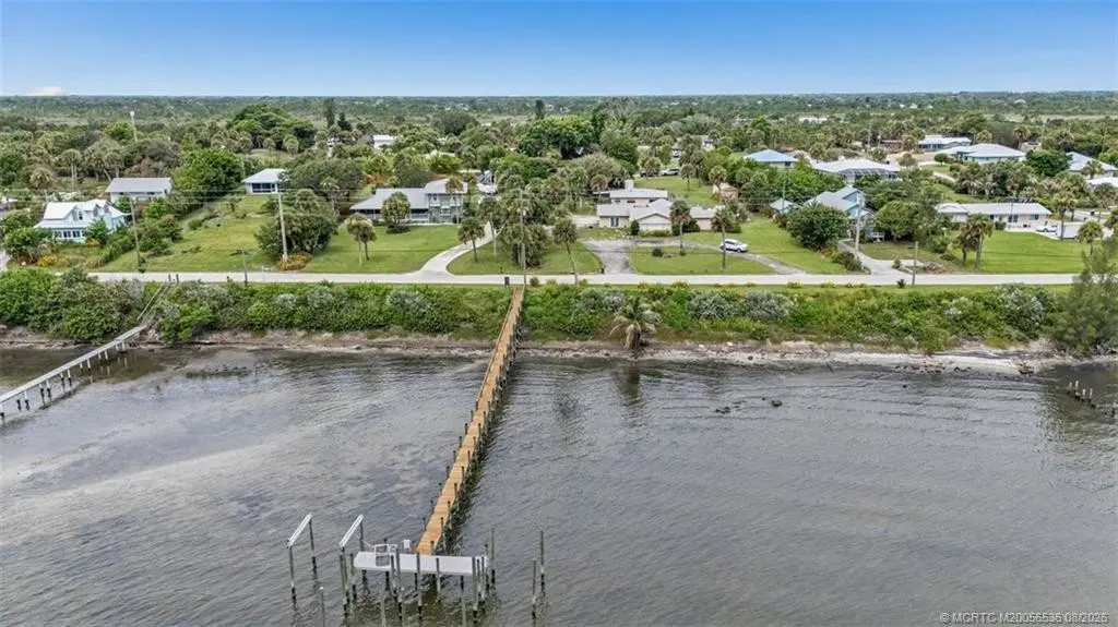 Photo 3 at 104 Sheridan Lane, Jensen Beach